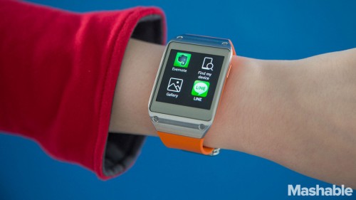 GalaxyGear1