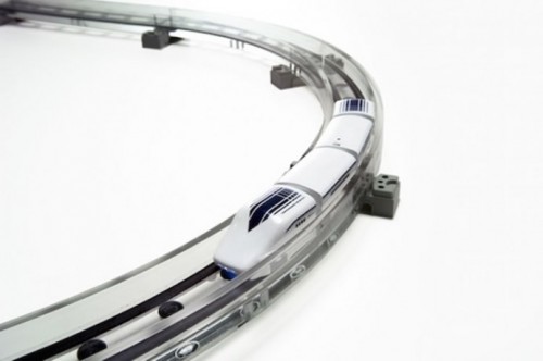 Maglev-toy-train-1-692x460