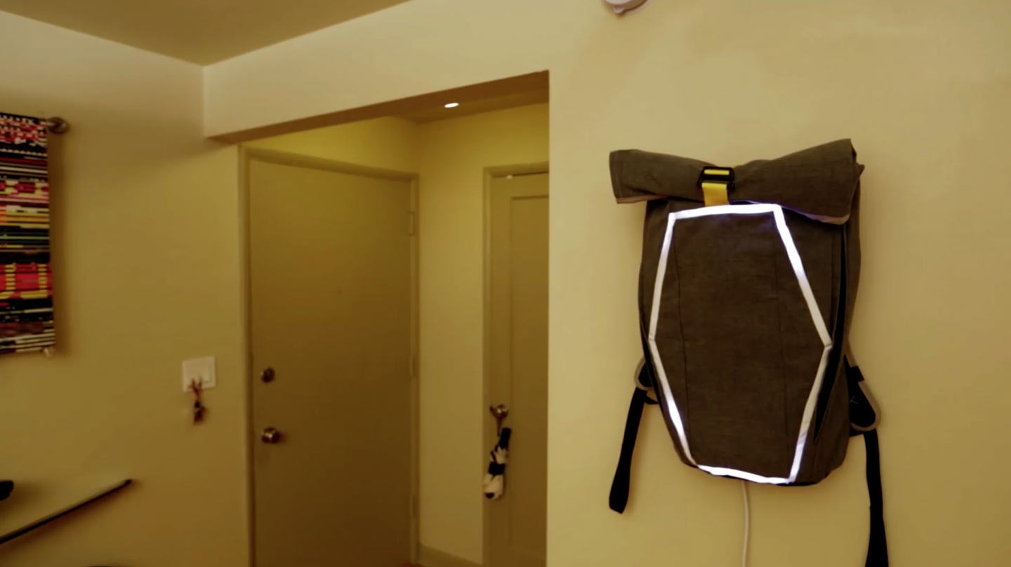 เป้สะพายอัจฉริยะสำหรับปั่นจักรยาน