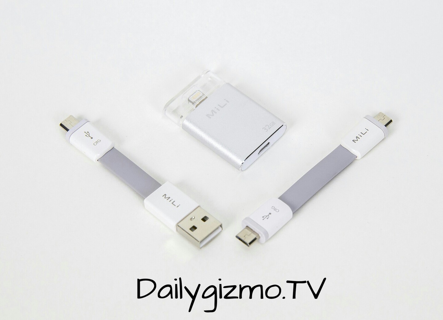 Mili iData Flash Drive แนวใหม่ที่สาวก Apple ไม่ต้องพึ่ง iTune อีกต่อไป
