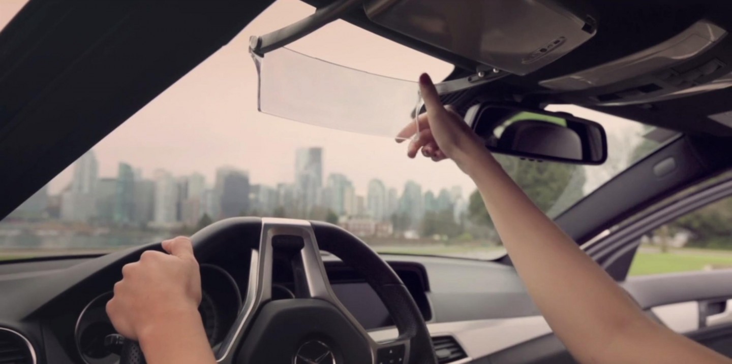 จอสุดเจ๋ง...ดูข้อมูลขณะขับรถได้อย่างปลอดภัย