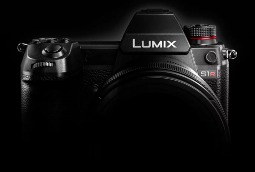 Lumix S1R