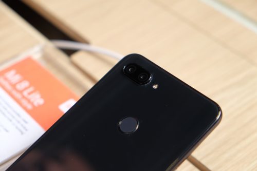 Xiaomi M 8 lite
