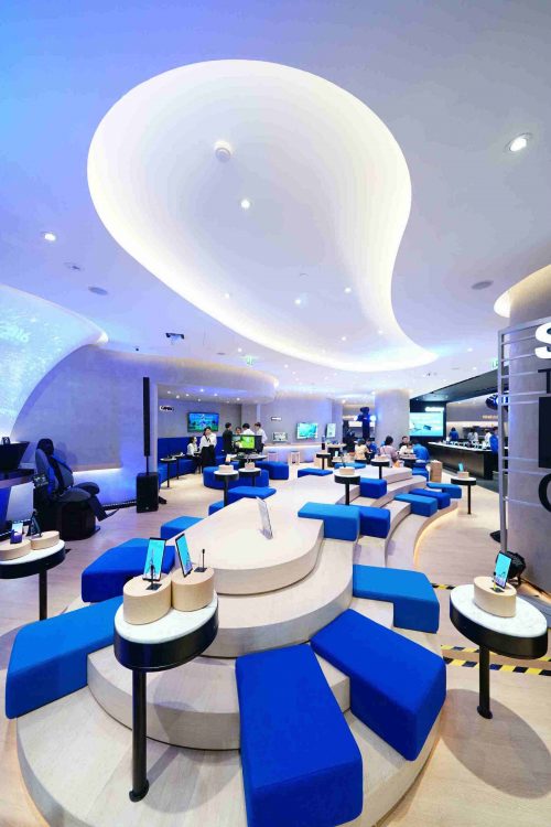 Samsung Experience Store Large