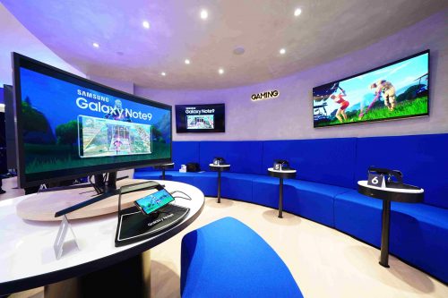 Samsung Experience Store Large