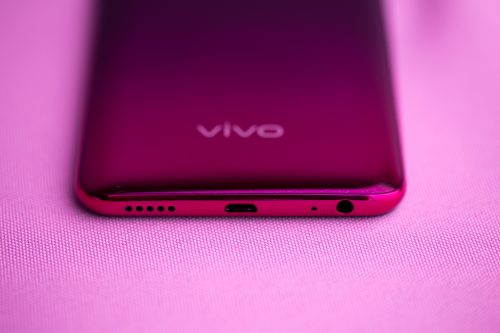 VIVO V15