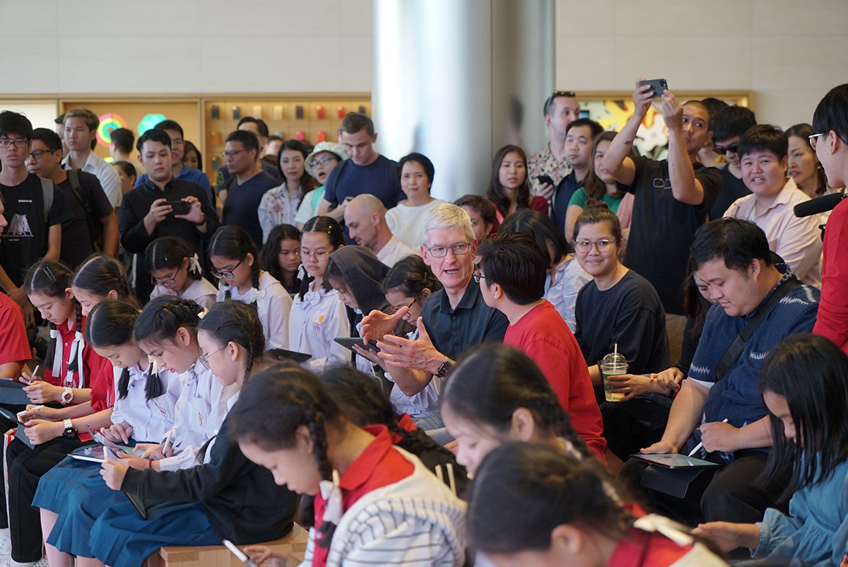 tim cook @Ceemeagain